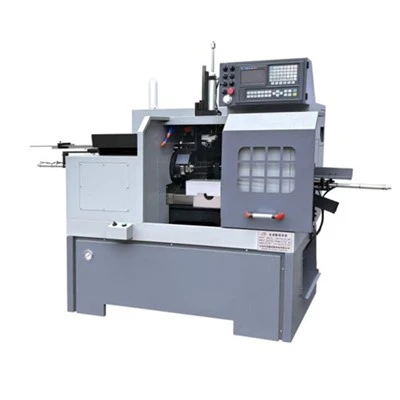 Precizna automatska CNC mašina za strug